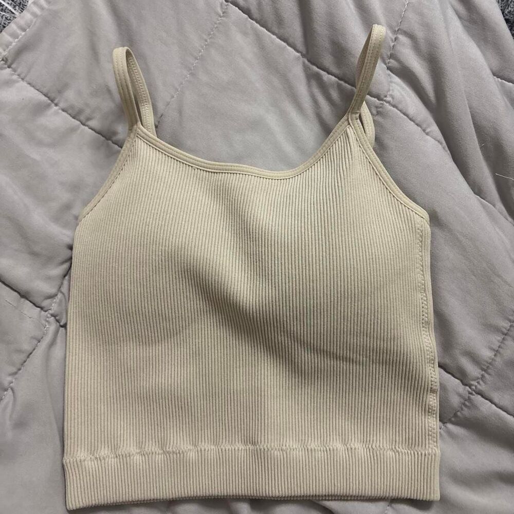 Zenana Women's Cream and White Vest